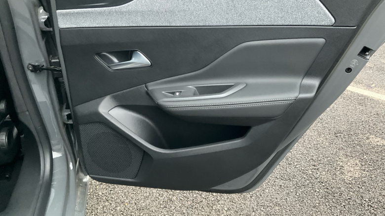 Peugeot 308 1.2 Hybrid 136 Allure 5dr e-DSC6 Petrol Hatchback